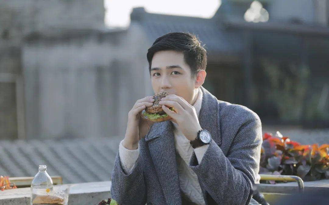 热剧人物|从台湾到北京,演员利晴天"北上"的挣扎与决心