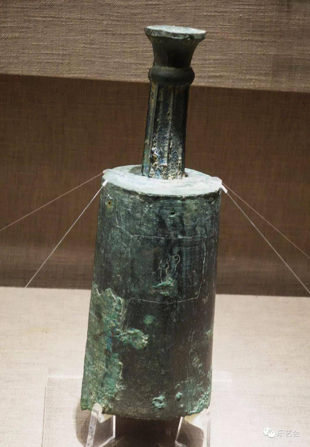 从三星堆横肉人面到战国虎踞铜淳于成都博物馆青铜器上篇