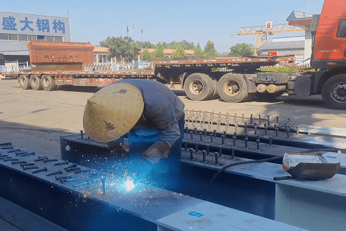 焊接栓钉的焊接有没有更快的方法十月的太阳也让人抵挡不住啊