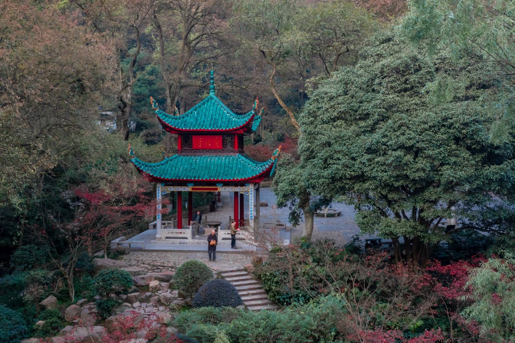 岳麓山爱晚亭的枫叶红了