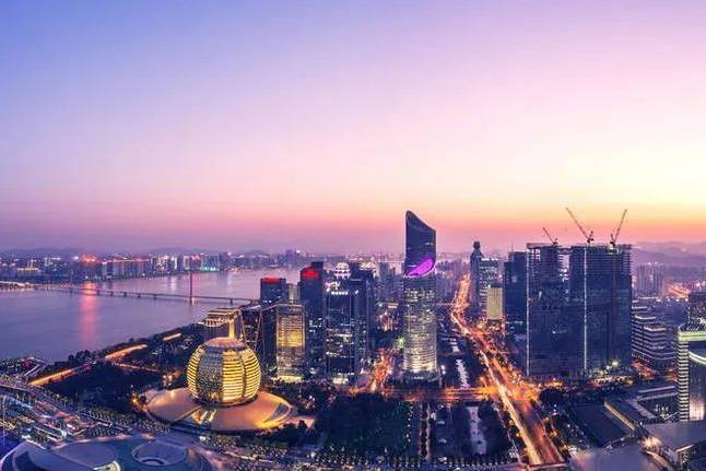 爆冷!近四成新盘流摇,中签率集体飙升,杭州楼市该救了?_楼盘_板块_新房