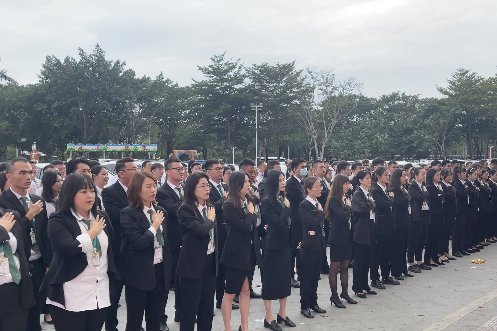 房产经纪人在职场上是怎样的带你看销冠们的工作日常