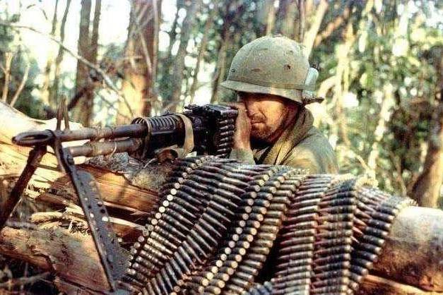 Re: [活俠] 暗器豈是如此不便之物