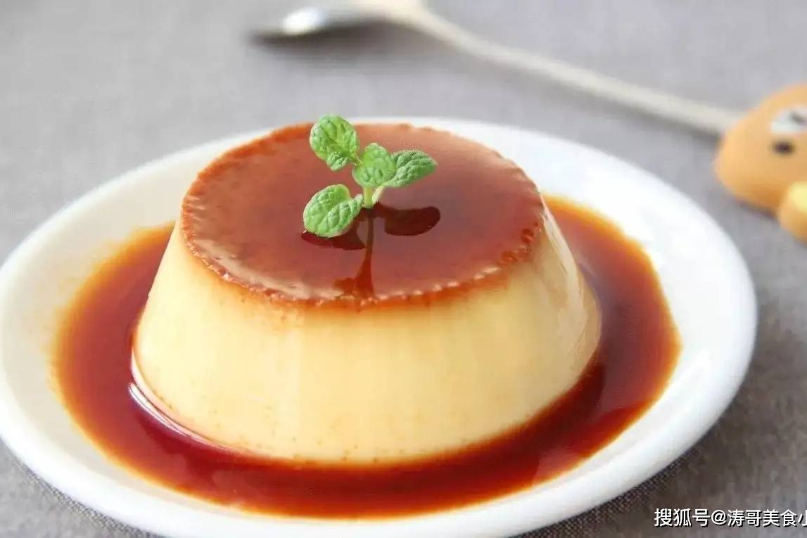 牛奶焦糖布丁的做法营养美味的甜点制作简单一看就会