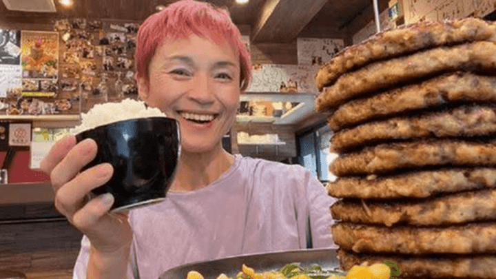 日本女大胃王菅原初代患肠癌病逝，人一生吃多少有数吗？