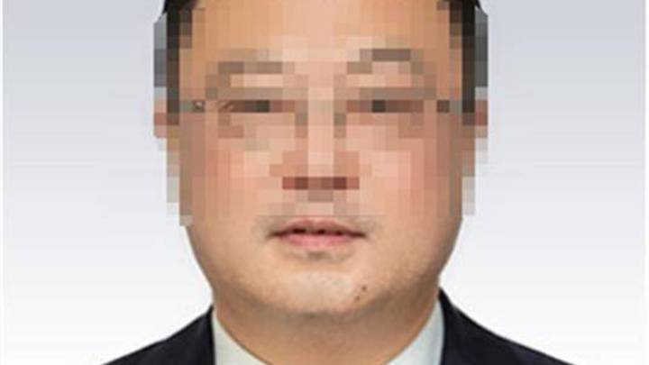 山东黄金集团一领导被举报与女下属有不正当关系，你怎么看？