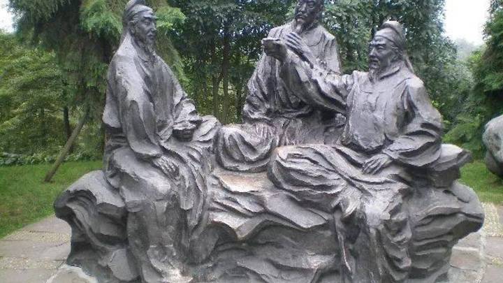 《长安三万里》中的高适与李白，你更喜欢谁？