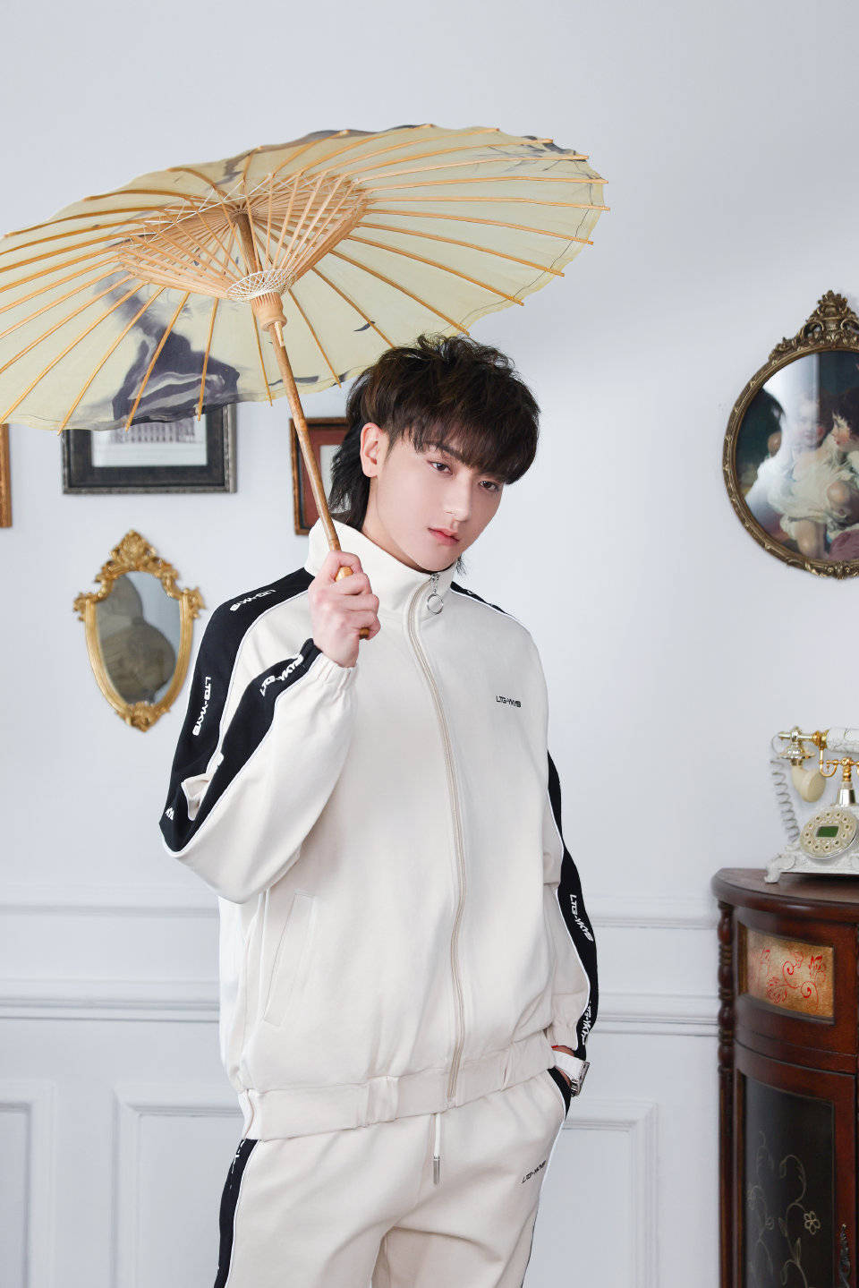 黄子韬古装武侠版变装桃花影落少年白衣