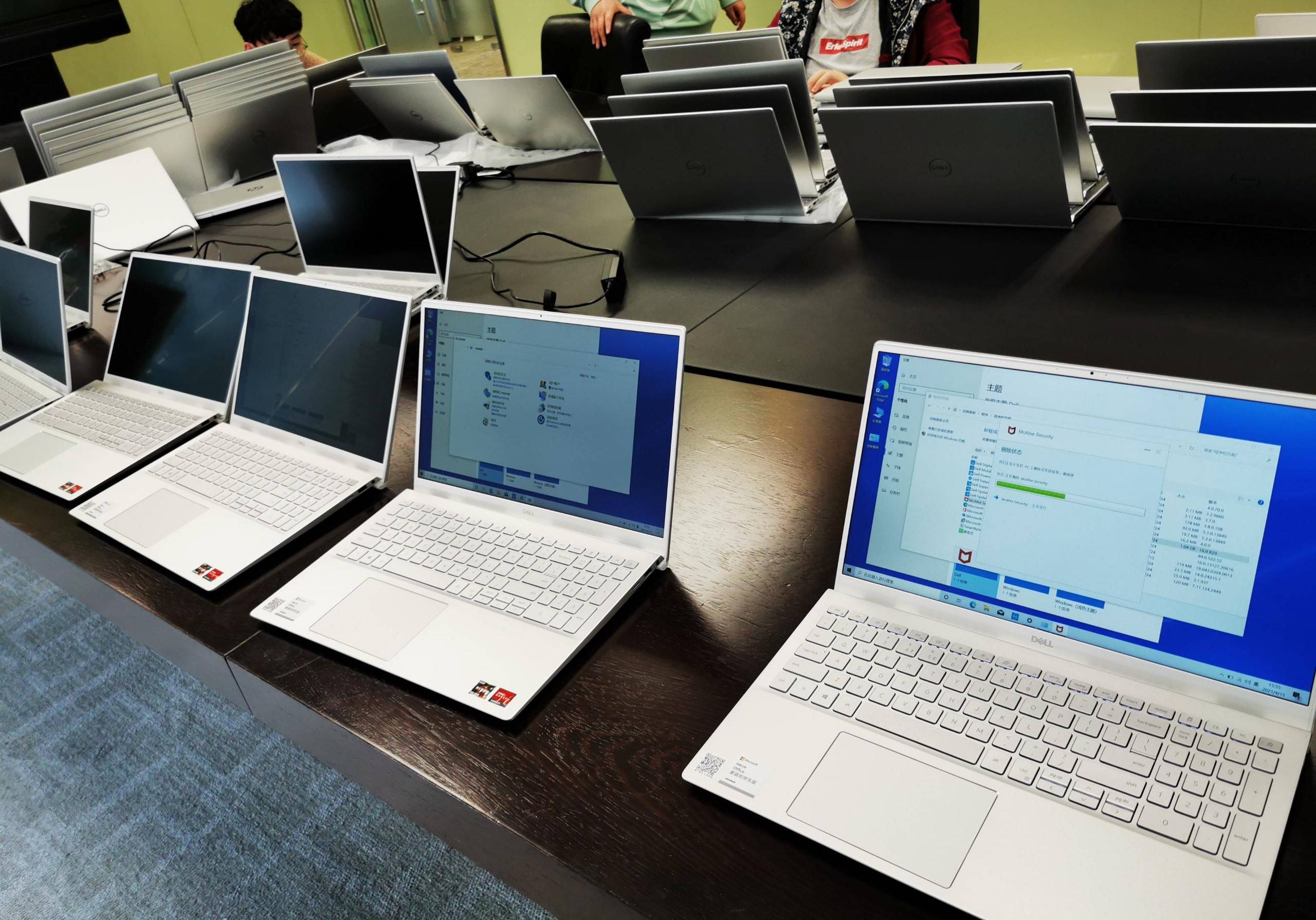 公司购买笔记本电脑