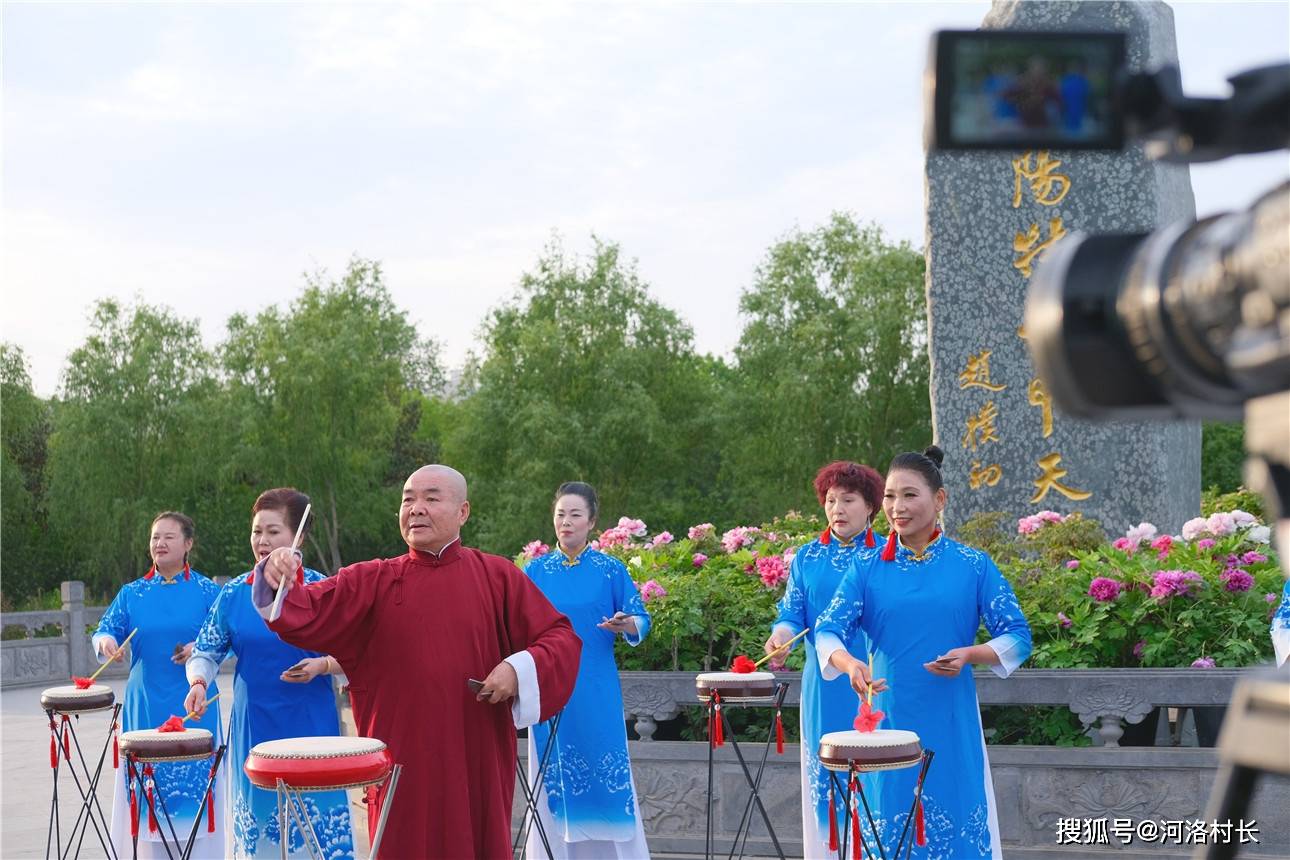 非遗文化一河洛大鼓.
