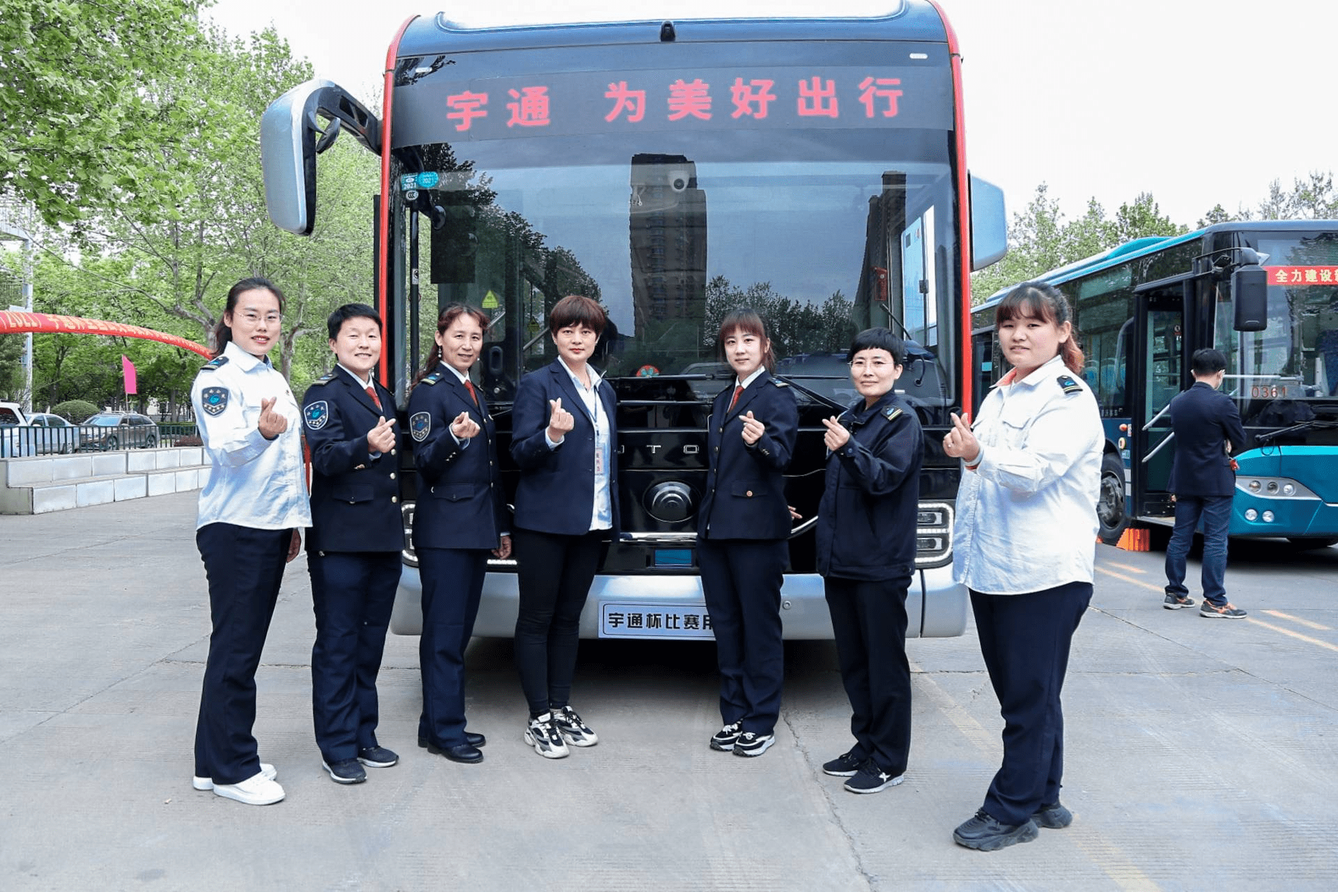 第六届宇通杯全国公交驾驶员节能技术热身赛走进济南