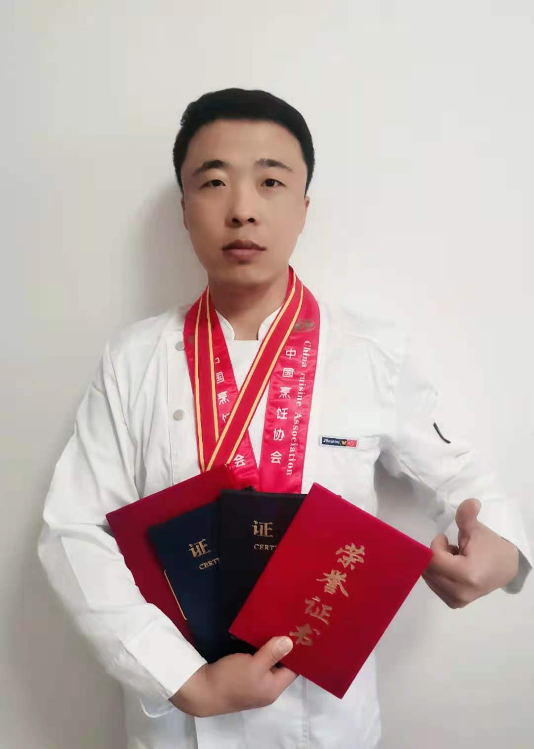 鲅鱼圈餐饮十佳青年名厨获选人名单