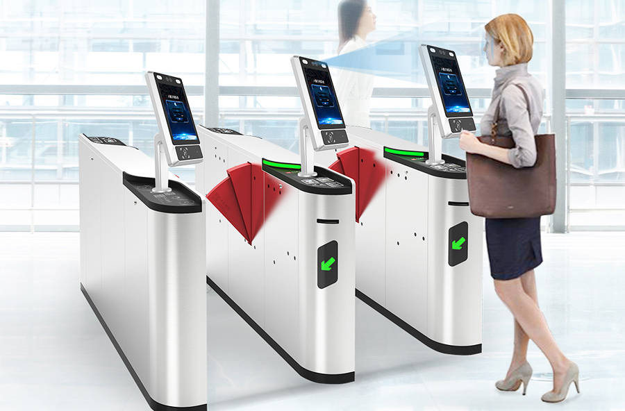 原创触想智能8寸116寸人脸识别设备应用展示