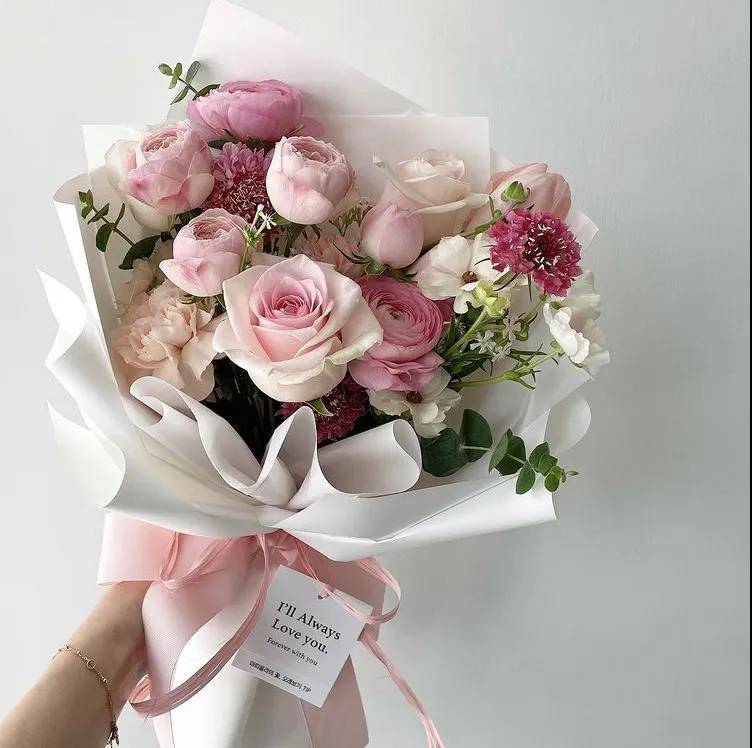 2021花店老板如何应对520?_花束