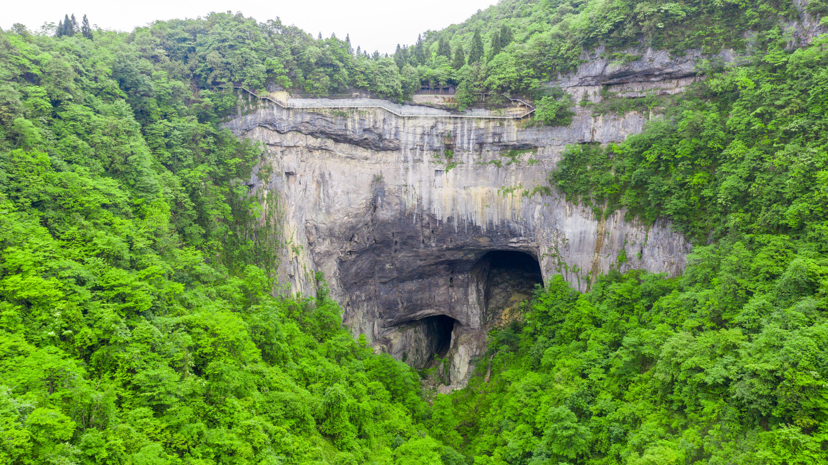 第一次來恩施怎麼玩峽谷看山清江戲水探秘湖北最仙的地方