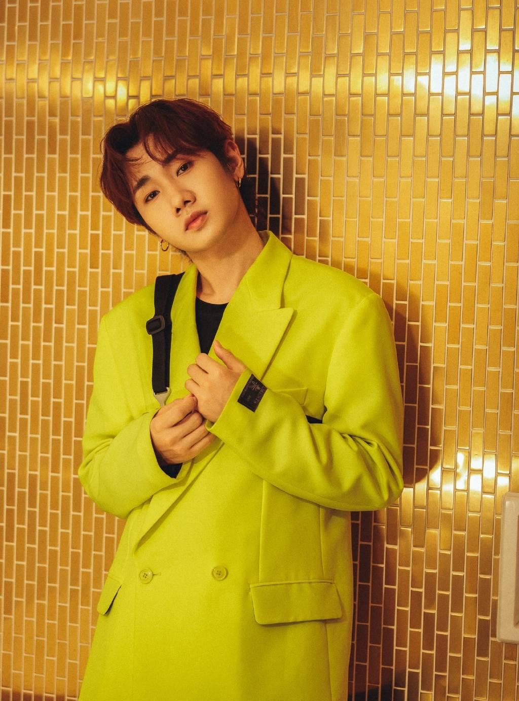 原创想不到歌红人不红的汪苏泷在穿搭方面是本活百科全书