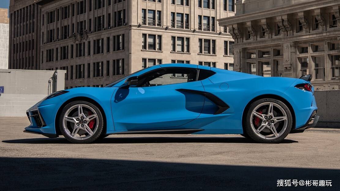 纯享2021款雪佛兰科尔维特c8stingray