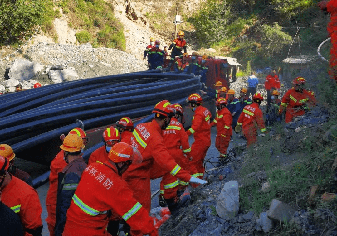 山西代县一铁矿发生透水事故 13人被困