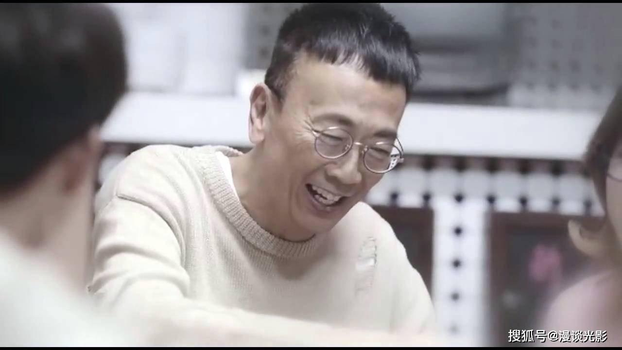 tvb《欺诈剧团》大结局不再"荒诞",但却是最合适的