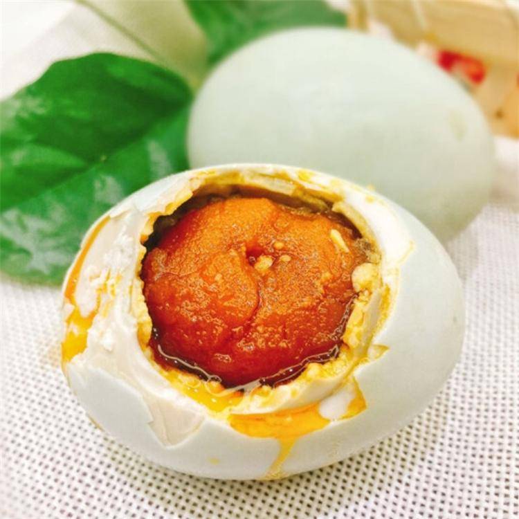 怎么腌咸鸡蛋不咸 20fbe30a69204fb4abfaea89cb37280c.jpeg