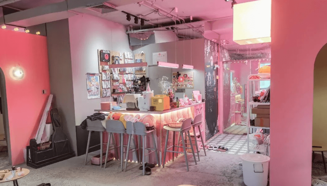 二次元成新一轮商机女仆店执事店比比皆是真的可以五天回本吗