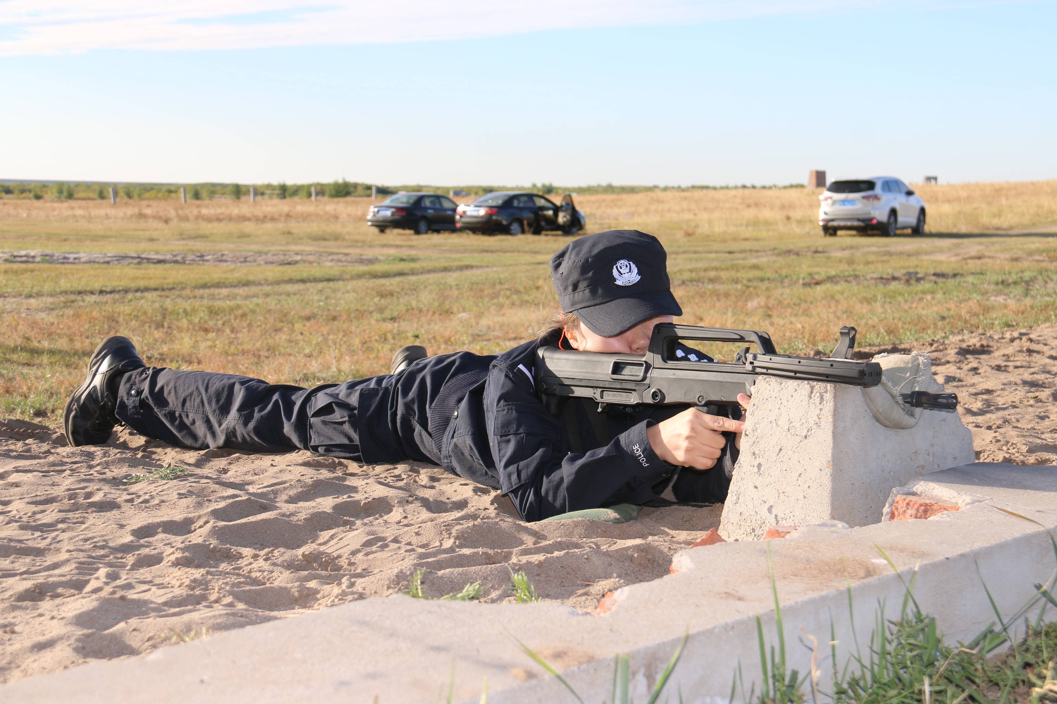 新型激光打靶模拟射击训练装备可实现电动后坐