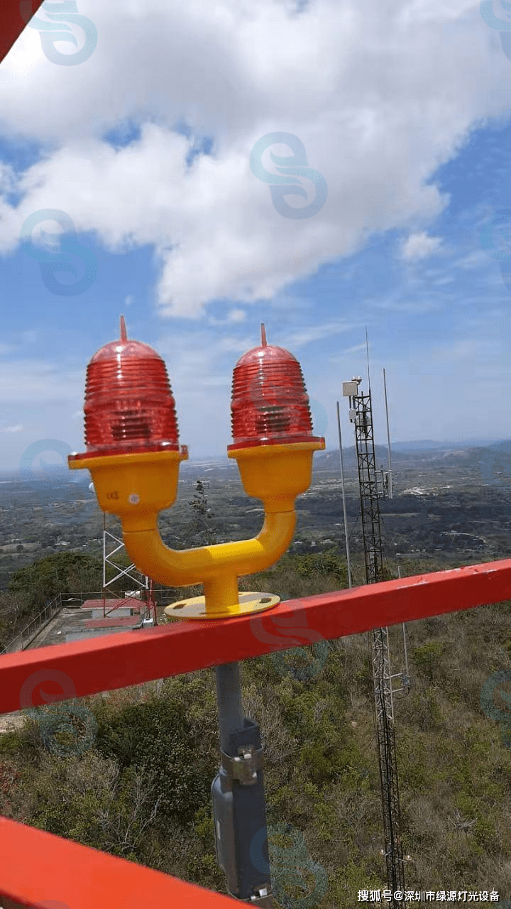 通讯铁塔闪光灯_电力铁塔信号灯