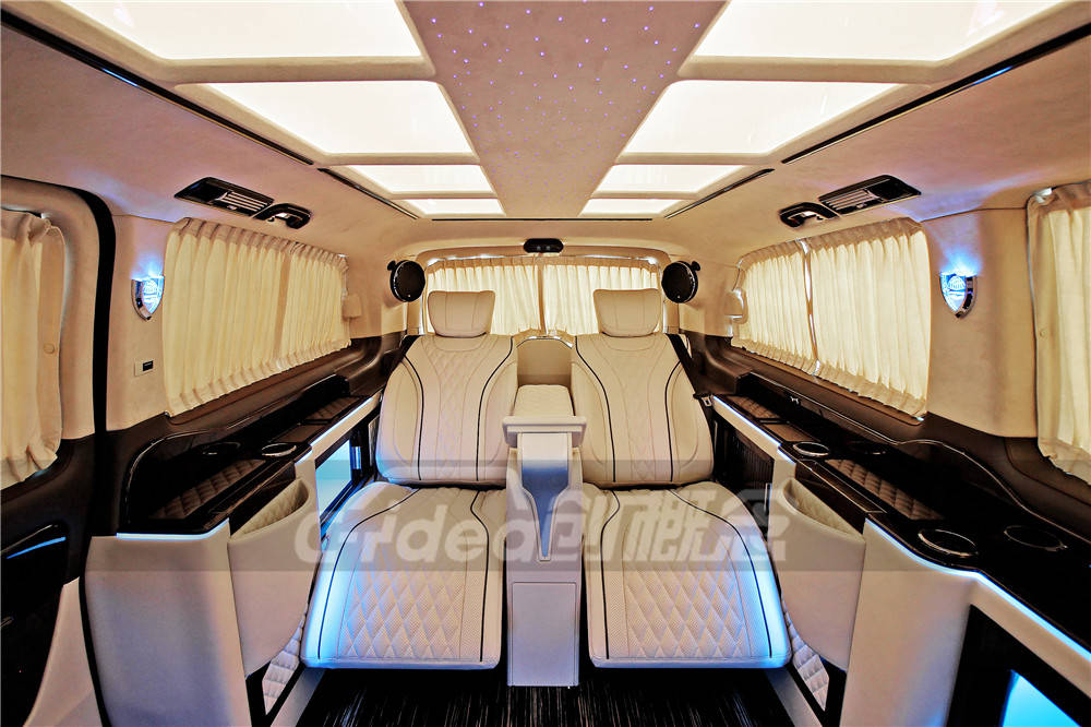 深圳奔驰威霆商务车内饰改装案例各种奢华级的配置