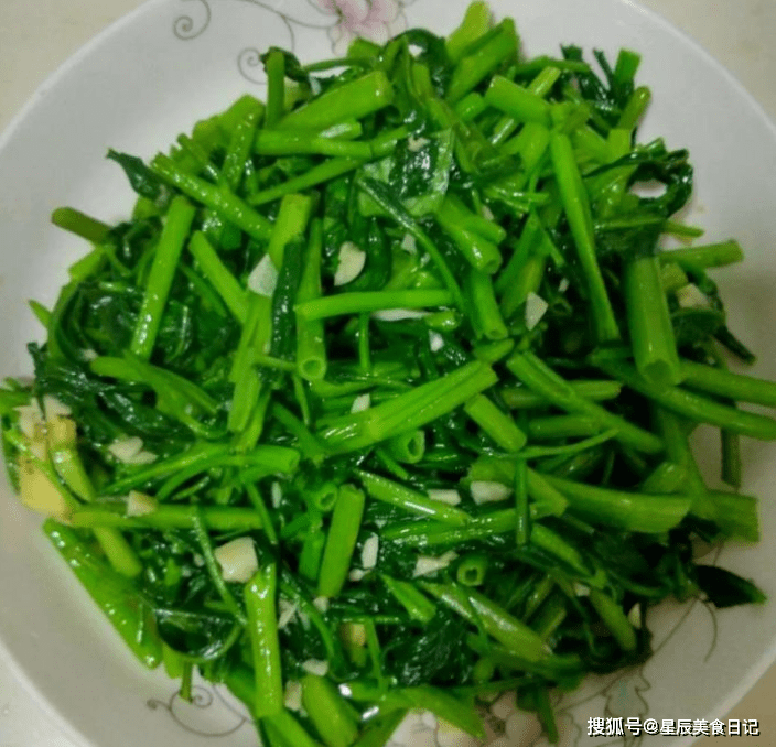 绿叶蔬菜都含有草酸吗 d288a4b4aa244c0ba84f0264db100715.png