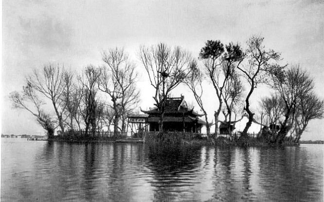 一组老照片记录了民国时期杭州美景看看和现在有什么差别