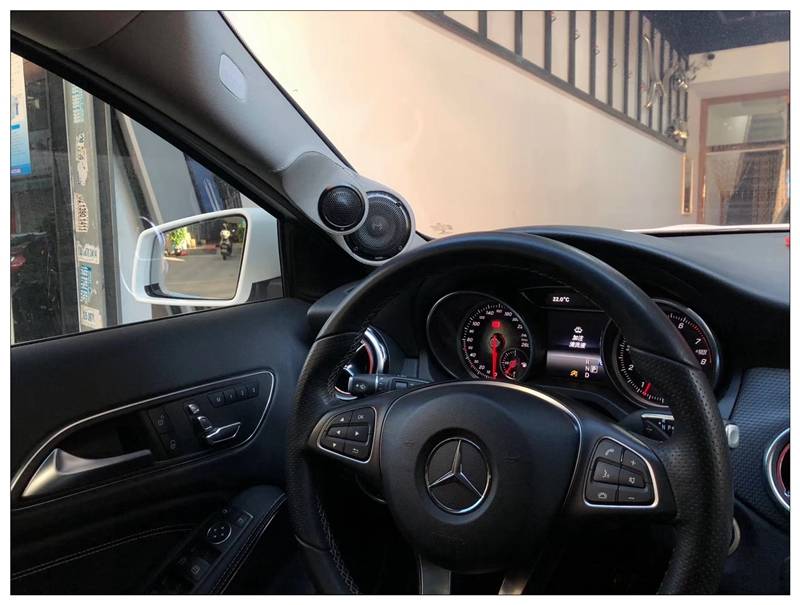 奔驰gla260音响改装德国艾索特es1653三分频音响方案昆明私响家