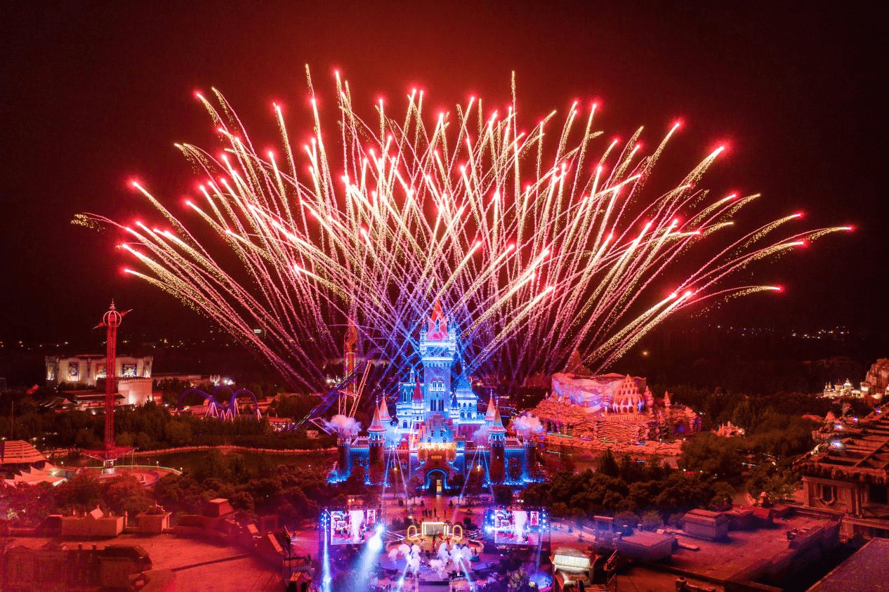 郑州方特夜场来袭开启水陆同欢夏日盛宴