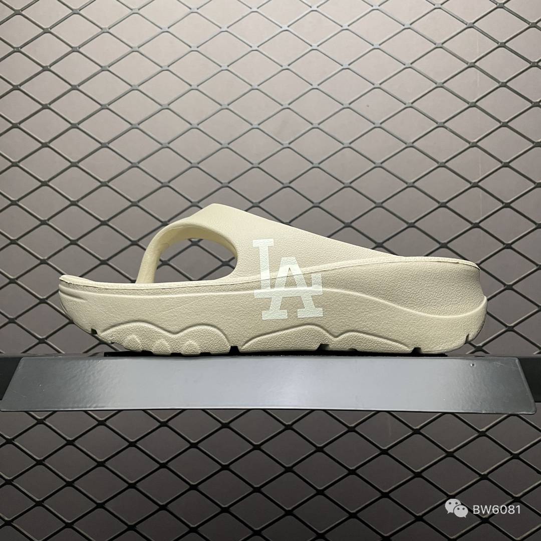 美国|NY美国榄球纽约洋基队限定 x MLB Flip Flop Sandals人字拖厚底松糕人字拖鞋