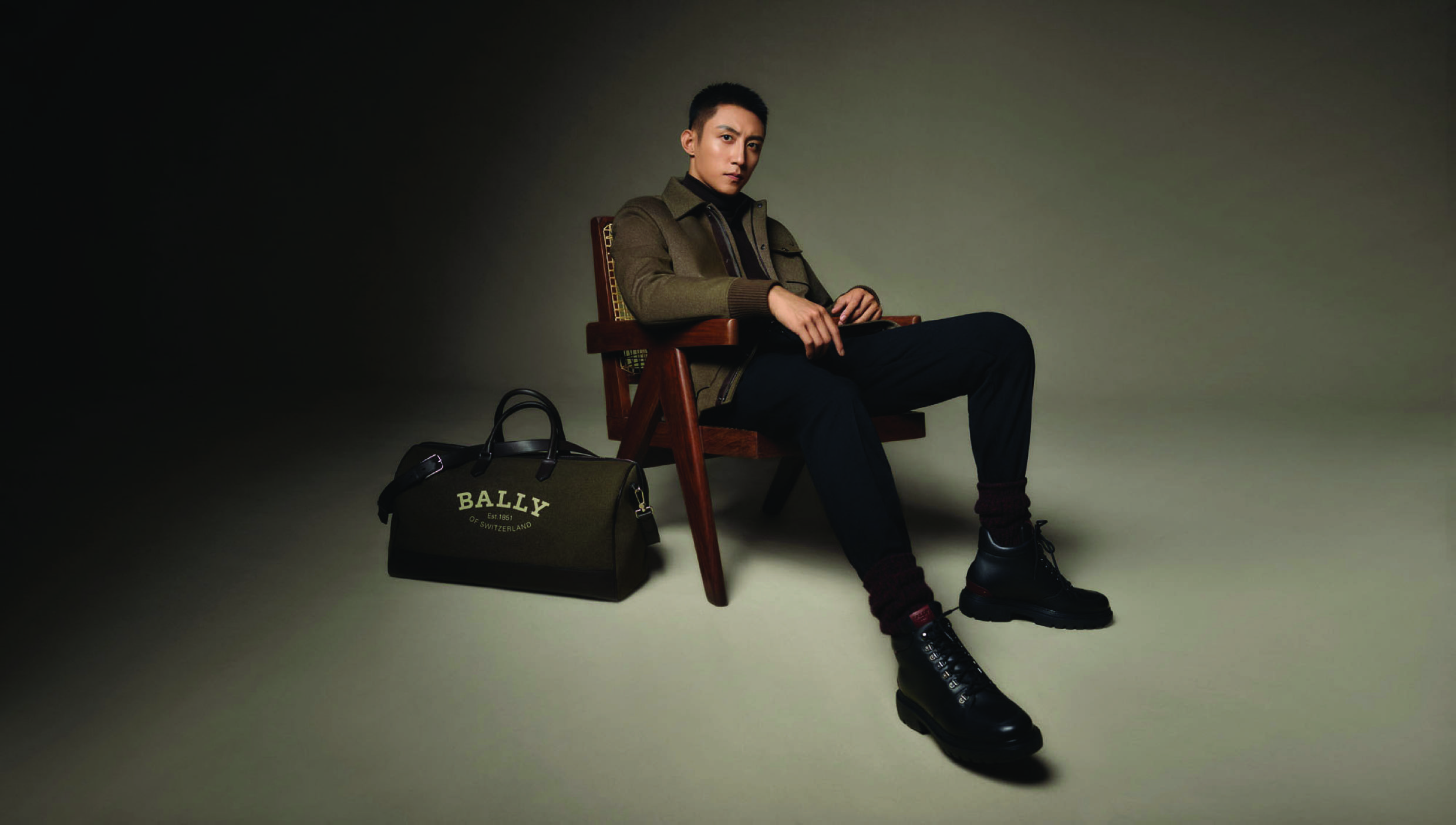 bally宣布演员黄景瑜担任全球品牌代言人瑜你一起携手bally