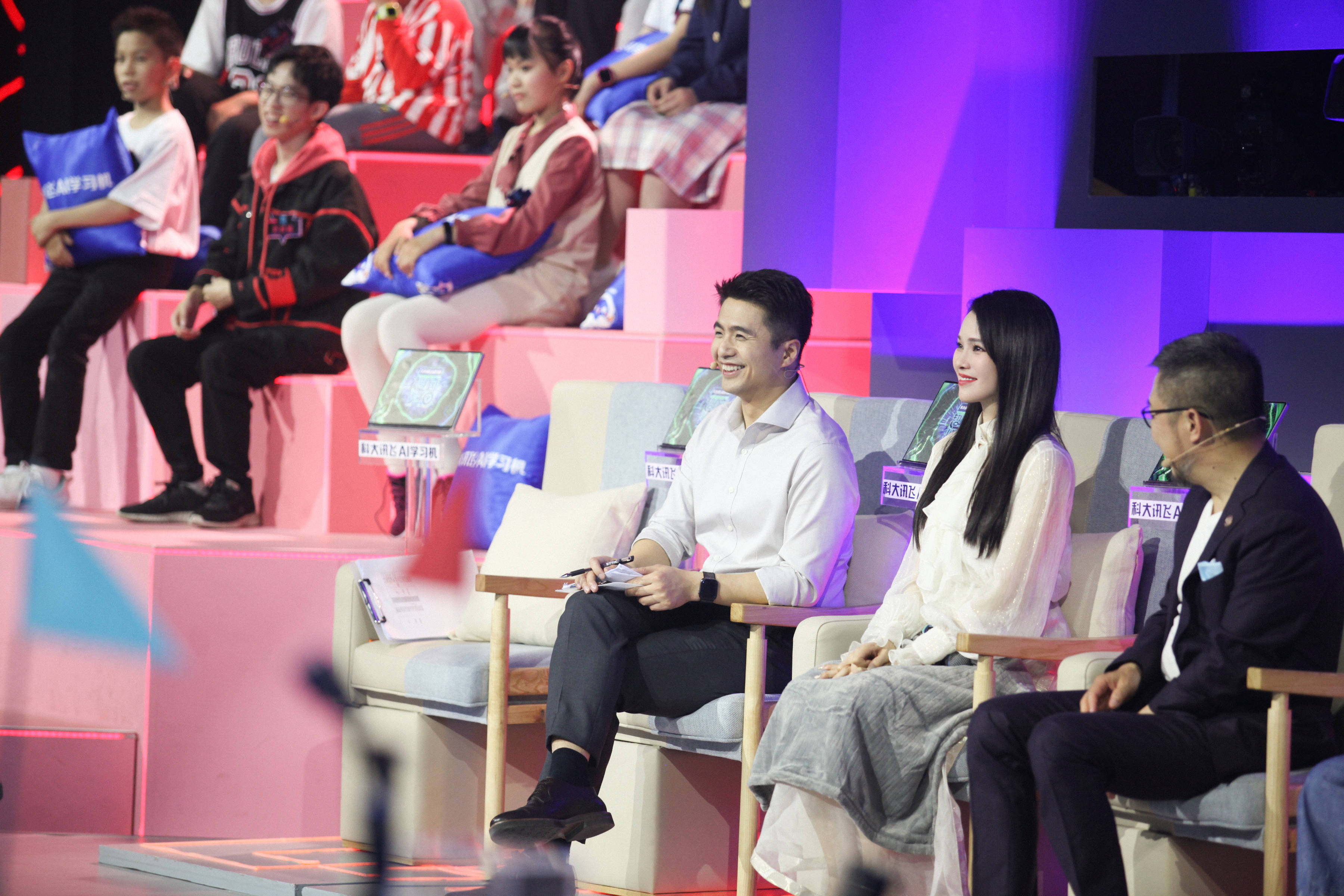 周宇浩|《超脑少年团》惊现“瑜亮”之争 马伯骞吐槽父亲“总挖坑”