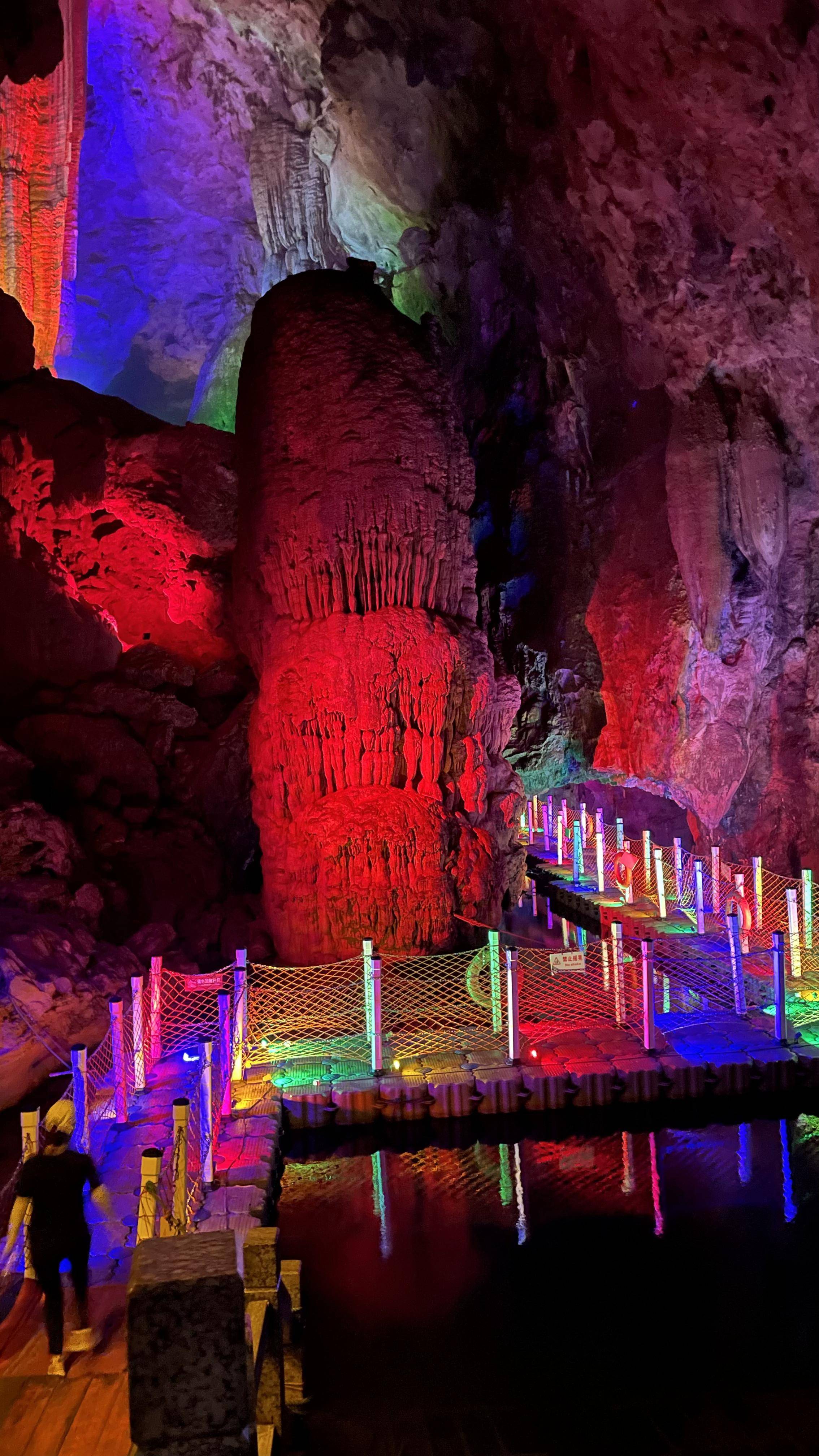 原创罗敏文化传媒漓江冠岩景区游记