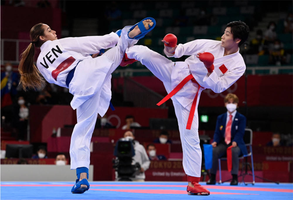 尹笑言为中国首夺空手道奥运银牌科技助力其改写历史