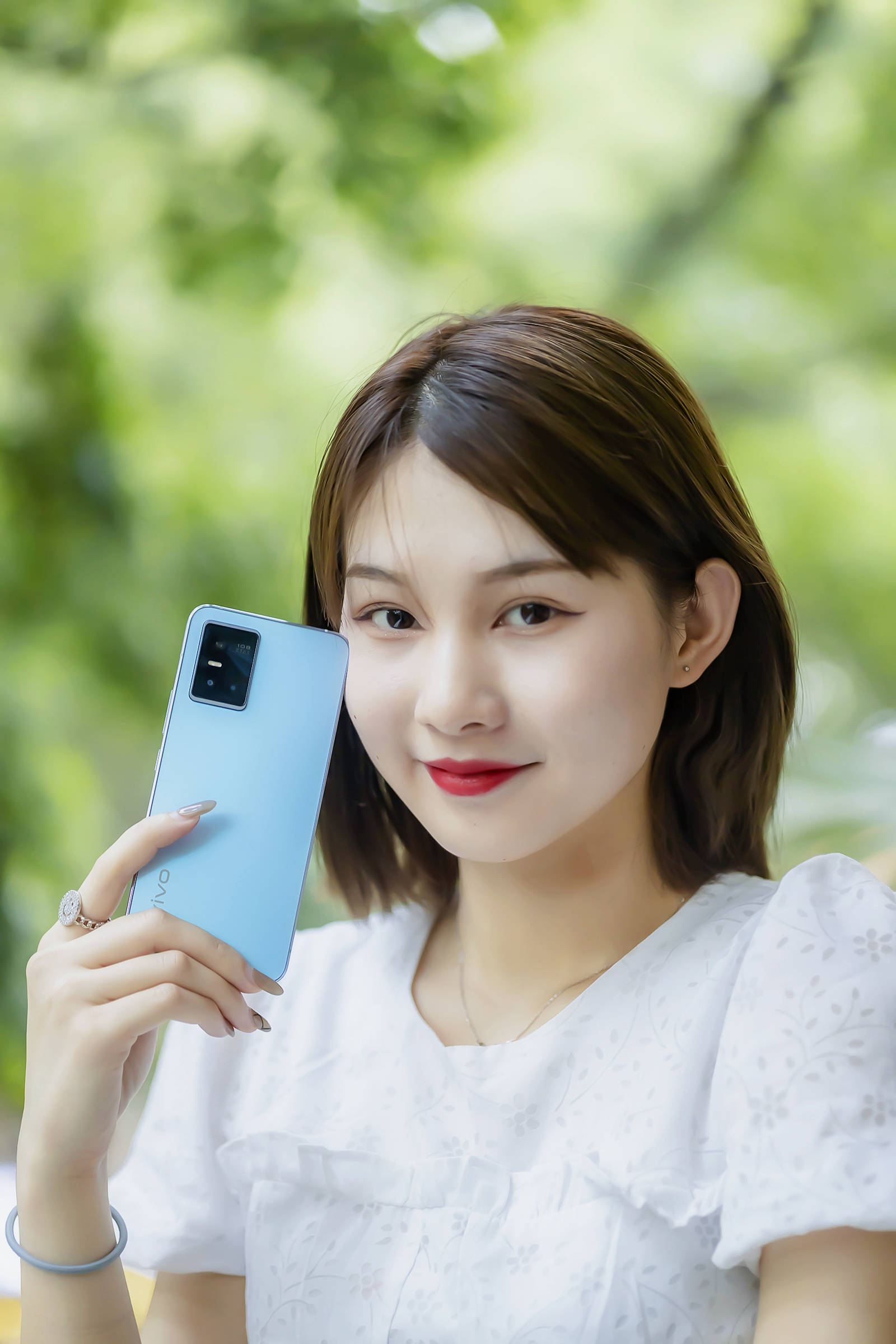 小姐姐变美秘诀!vivo s10 pro自拍利器还原自然美