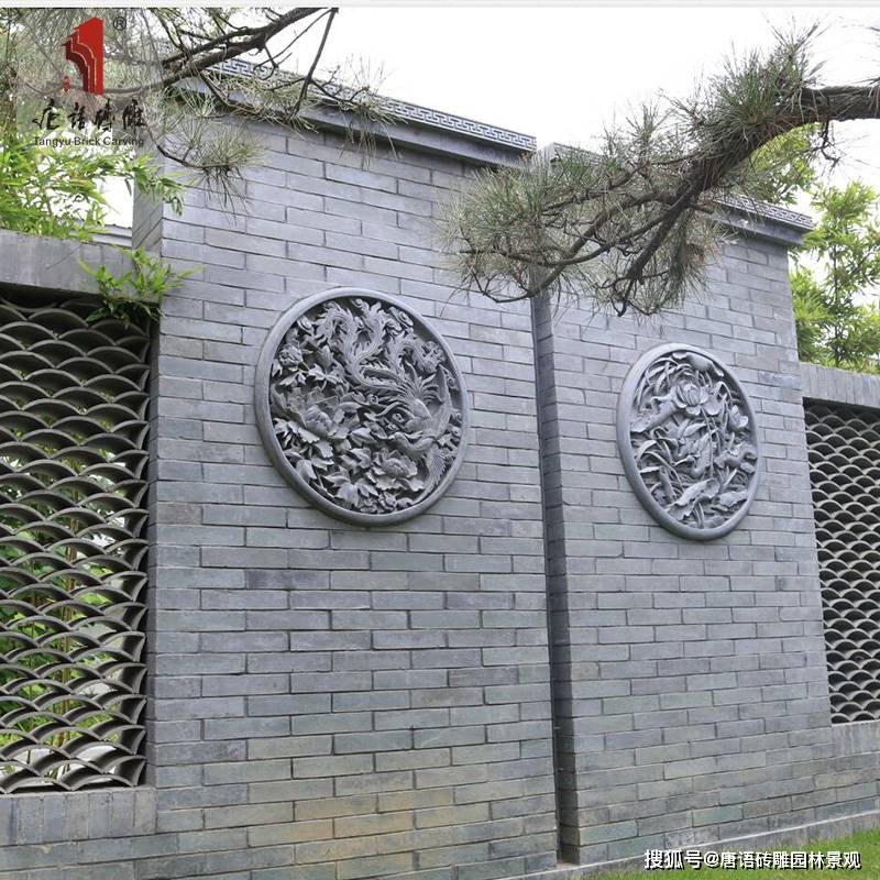 中式青砖镂空围墙效果图砖雕