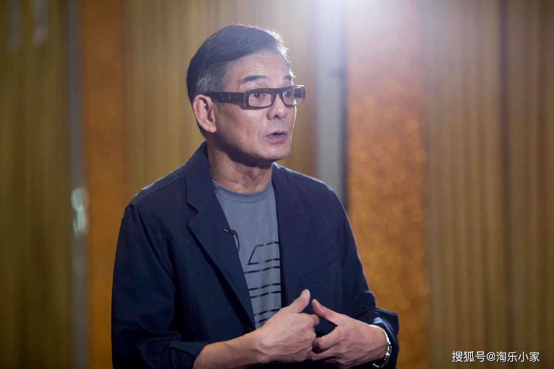 67岁李国麟痛斥无演技流量艺人,称娱乐圈乱世:爱国不是嘴巴空谈!