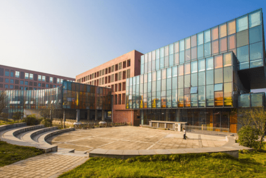 产业升级教育改革高职城30时代正式开启