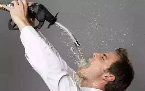 怎么养鱼才健康 fd279192bf1448df8d368d64f204756c.jpeg