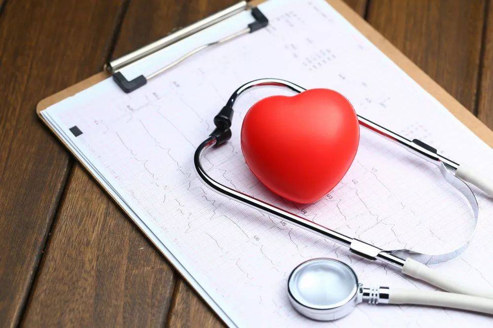 什么|为什么亚麻籽油那么火？它到底隐藏着什么健康的秘密。。。