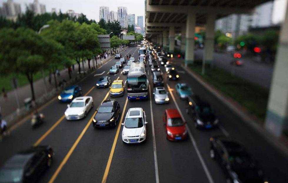 城市道路驾驶技巧快收好