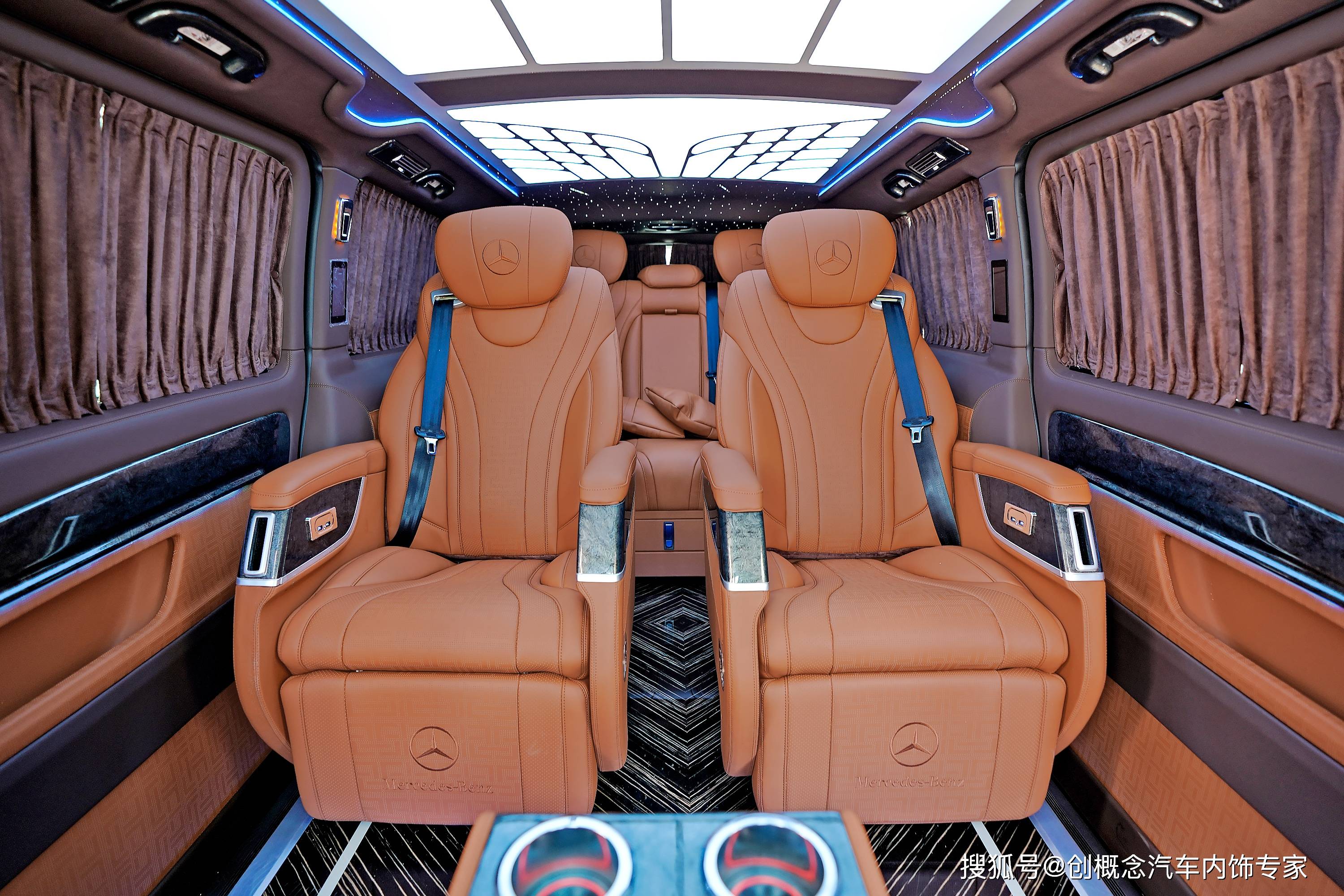 深圳奔驰威霆七座内饰改装,高贵奢华,电动调节航空座椅_搜狐汽车_搜狐