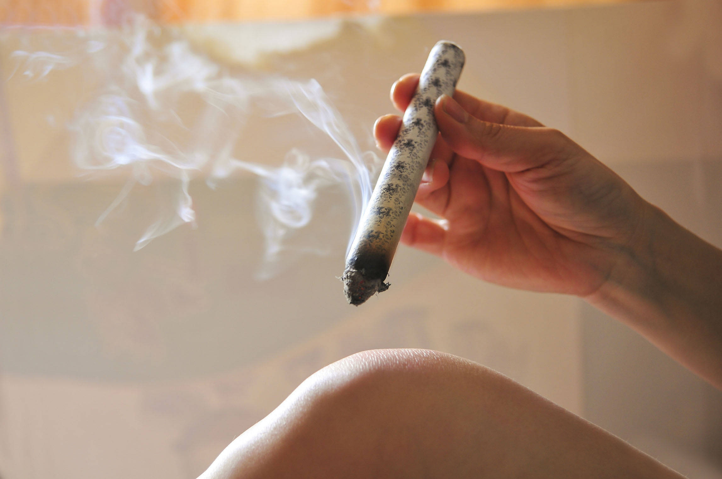 为什么心脏功能不好的人晚上在睡觉前千万不能艾灸