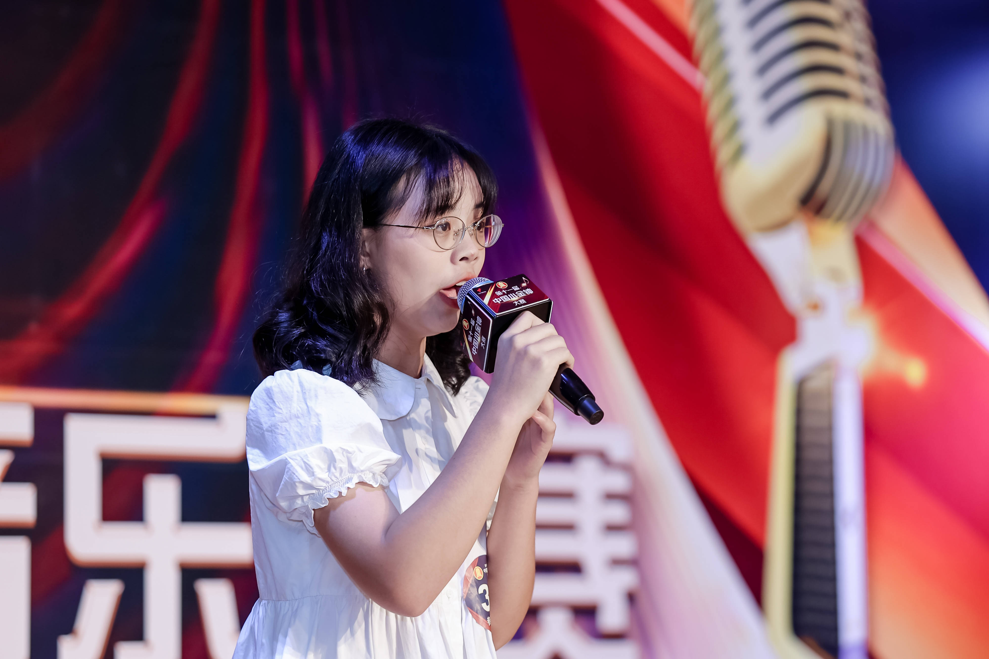 专访 | 中国小金钟深圳形象大使 彭清如:人生有梦,唱响不凡