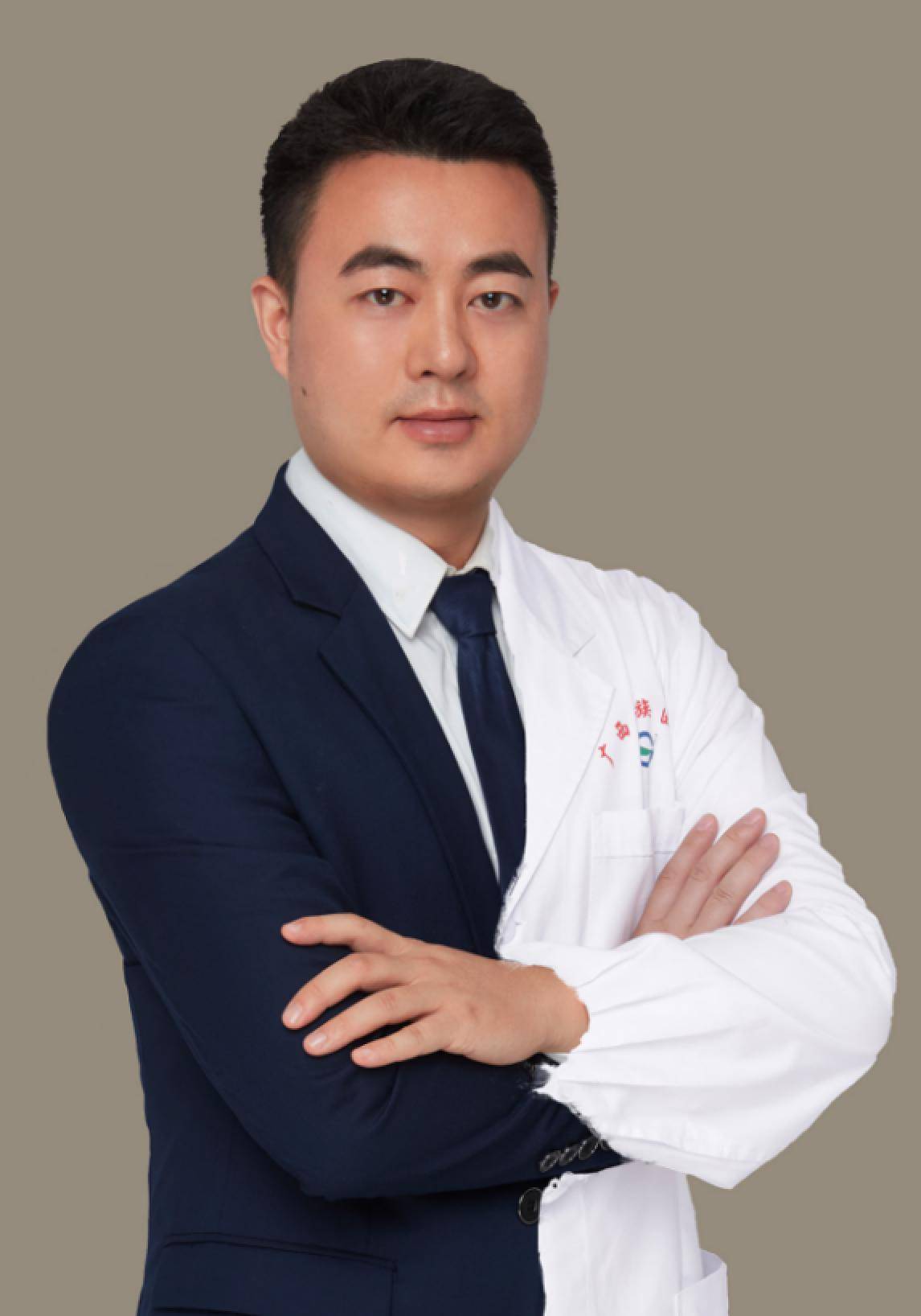 南方健康周星,是皮肤科"战痘士",也是科普达人_医生