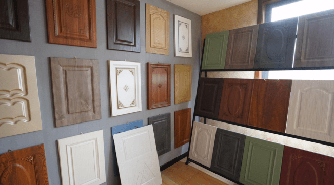 橱柜门板用吸塑膜好还是包覆膜好