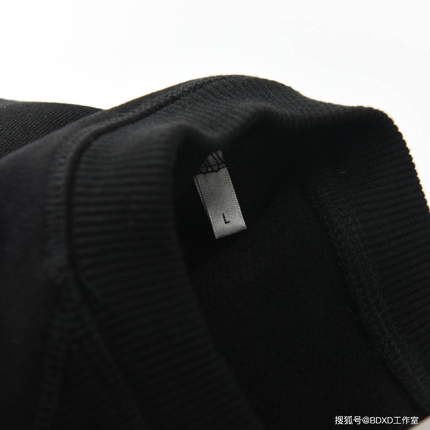 男女|Dior 21SS 花卉Logo刺绣圆领卫衣